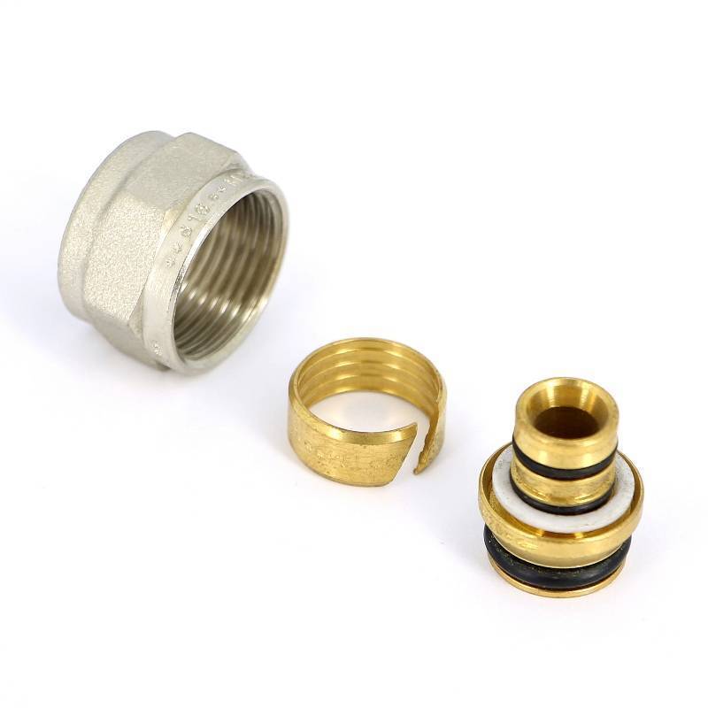 Соединитель для металлопластиковых труб Tiemme 16х2.0 мм M22 1637N162016