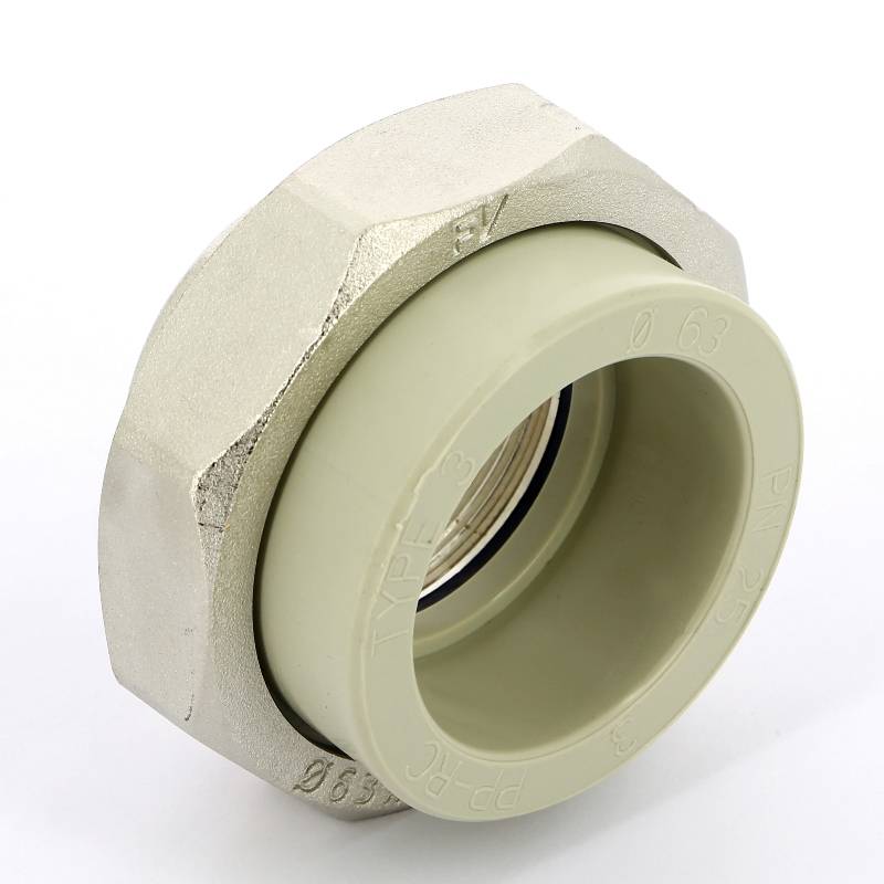 Муфта комбинированная FV-Plast с разъемным соединением ВР 63x2 236063