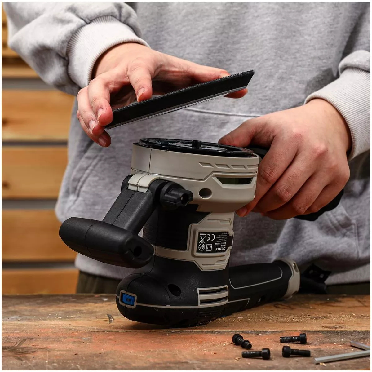 Шлифмашина эксцентриковая DEKO DKG550 550 Вт 125 мм 063-4152