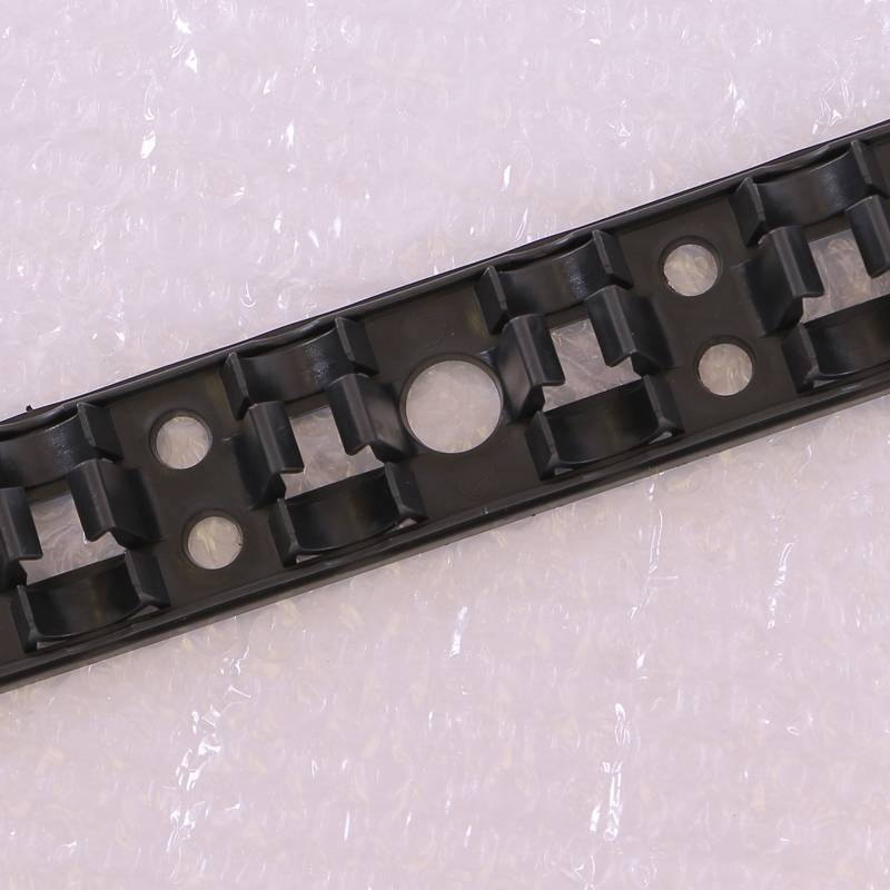 Монтажная планка для теплого пола HENCO с клейким слоем для трубы 16 мм 1 м UP-16M1