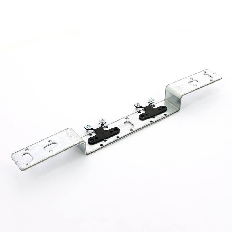 Кронштейн для водорозеток Rehau тип O 100 двойной 11055311001