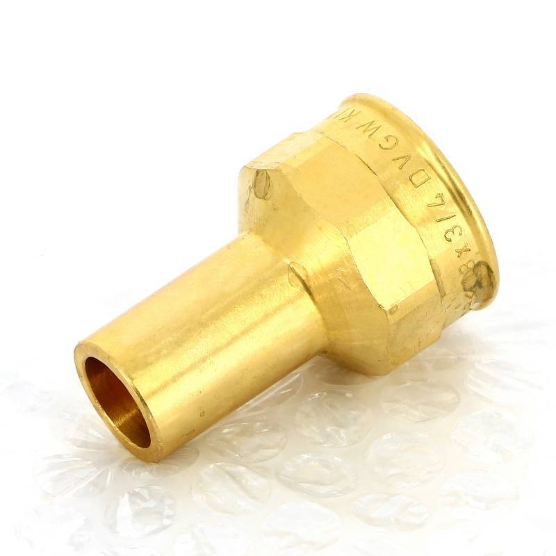 Переходник бронзовый IBP B-Press 18x3/4 ВР P4281G01806000