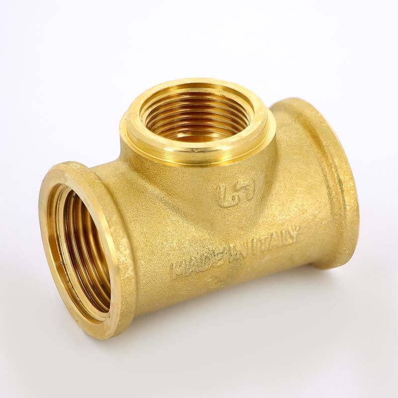 Тройник латунный Uni-Fitt 1x3/4x1 ВР 615G4340