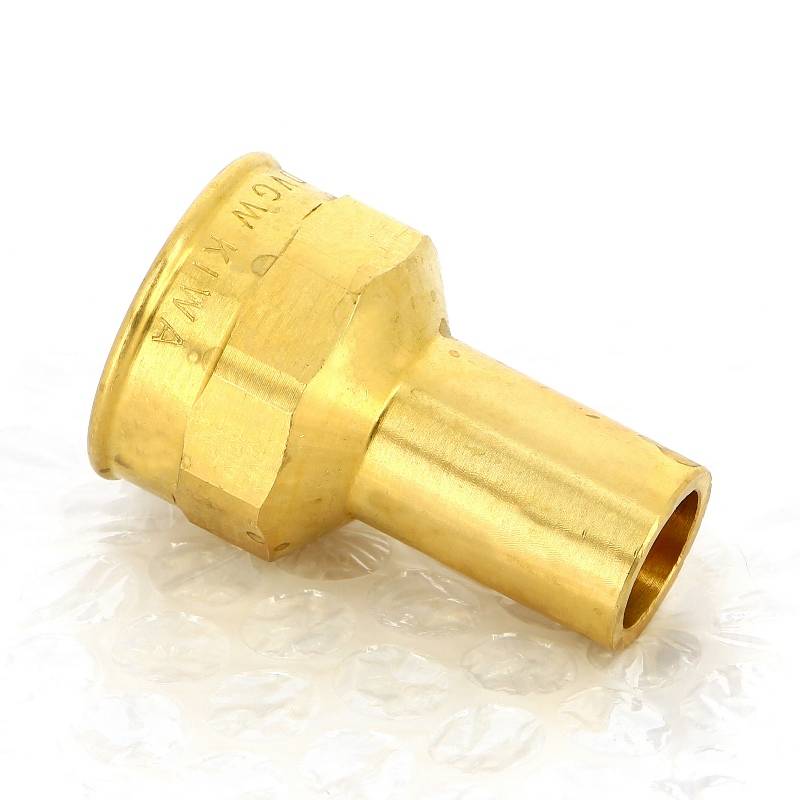 Переходник бронзовый IBP B-Press 18x3/4 ВР P4281G01806000