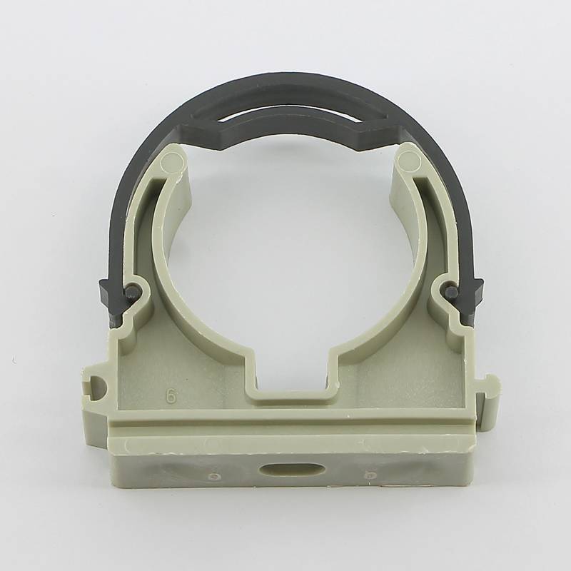 Крепление с лентой для полипропиленовых труб FV-PLAST 40 мм 904040