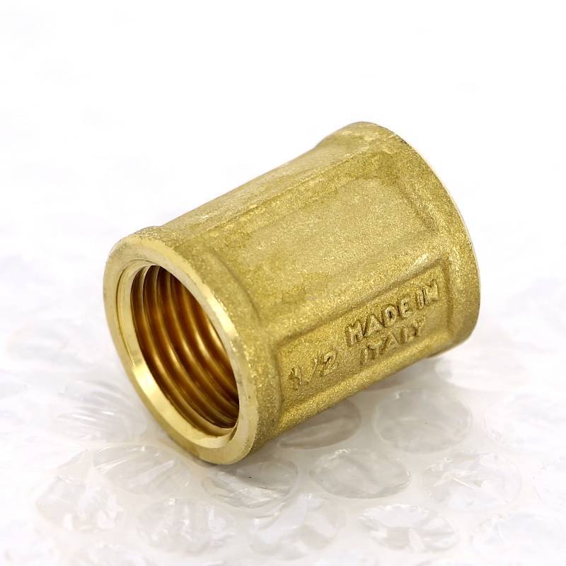 Муфта латунная Tiemme 1/2 дюйма ВР-ВР 1500034