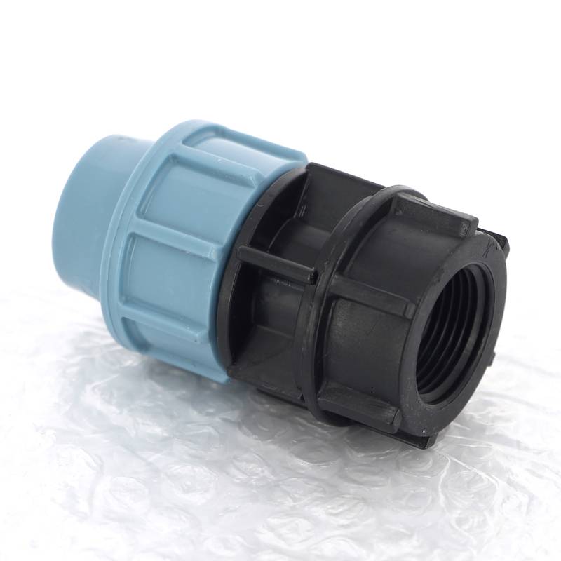 Муфта обжимная Unidelta для труб ПНД с внутренней резьбой 20х3/4 1004020003