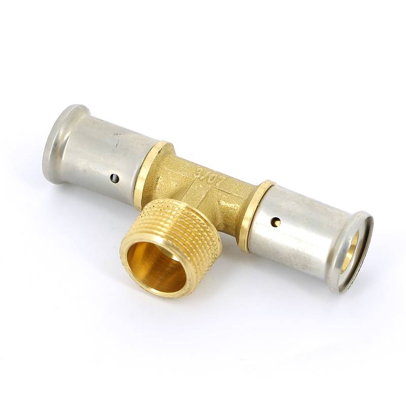 Тройник пресс латунный HENCO с наружной резьбой 20x3/4x20 14P-200520