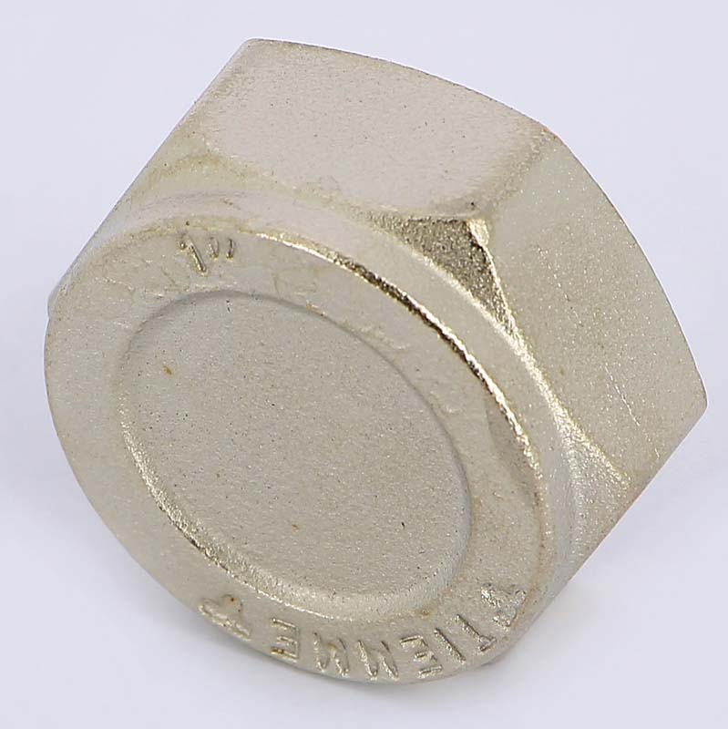 Заглушка латунная никелированная с внутренней резьбой Tiemme 1 1500247