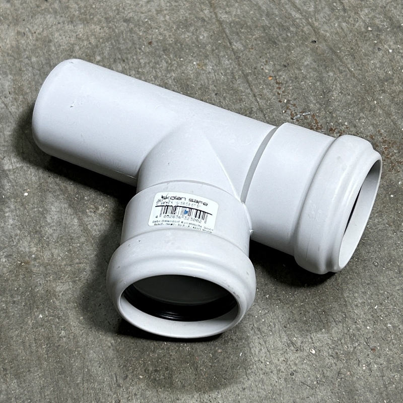 Тройник 50 х 50 х 67', Skolan