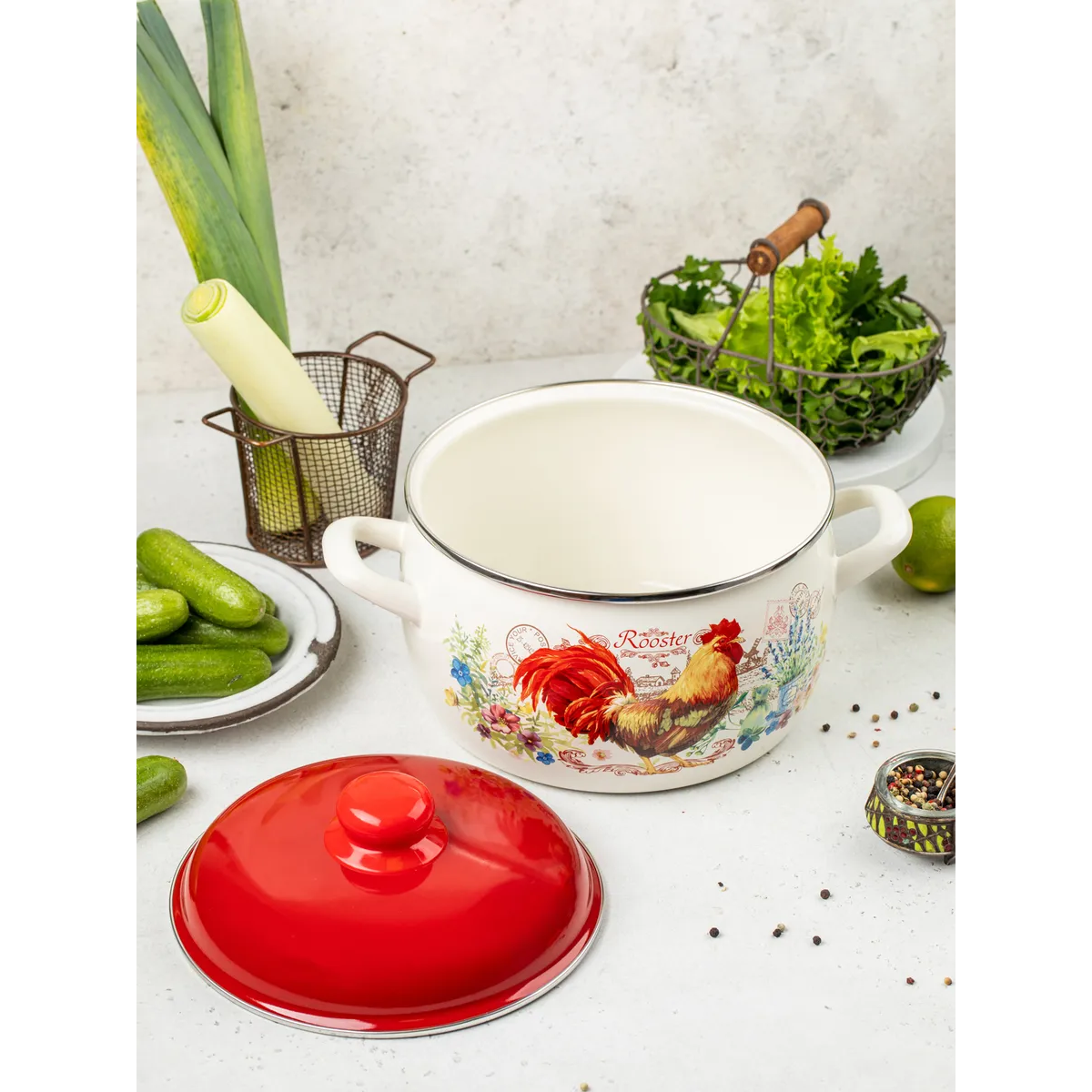 Кастрюля эмалированная Metrot Золотой Петушок 2.2 л 7379