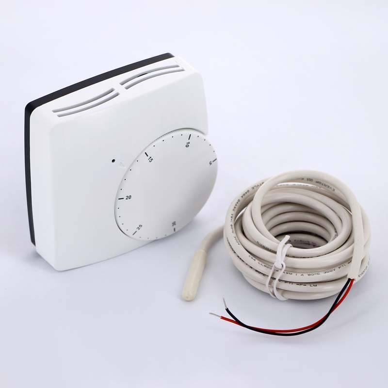 Термостат комнатный WATTS WFHT-Dual 230В 5-30°C с датчиком температуры пола 10021102