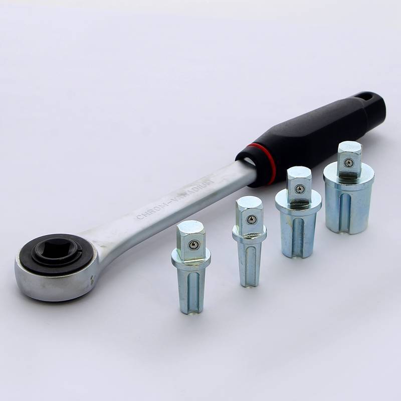 Комплект ключей с трещоткой для разъемных соединений Emmeti 3/8-1 01306056