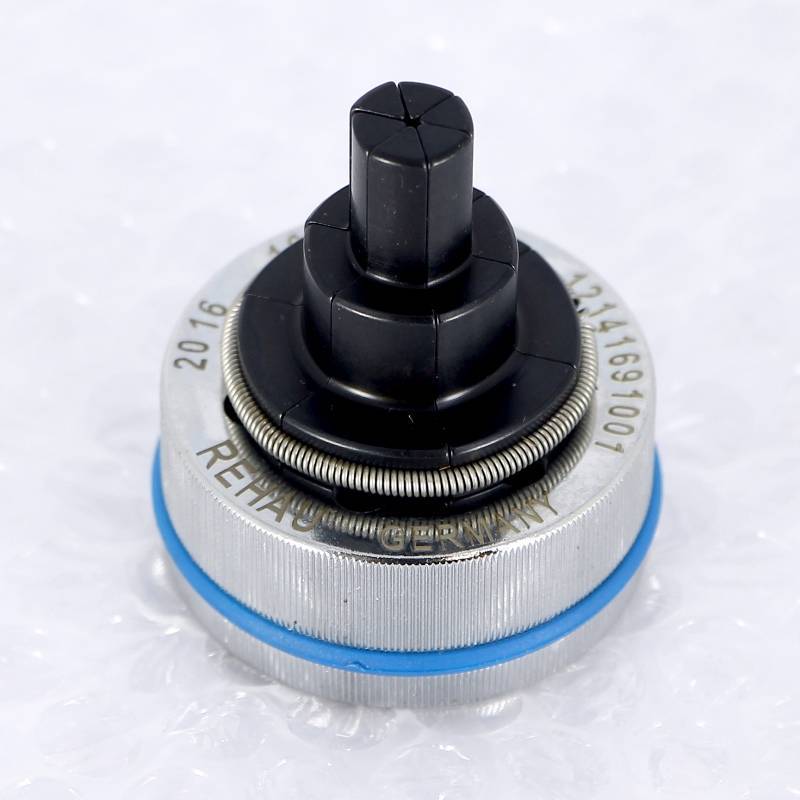 Расширительная насадка REHAU RAUTOOL QC 32x4,4 мм 214175