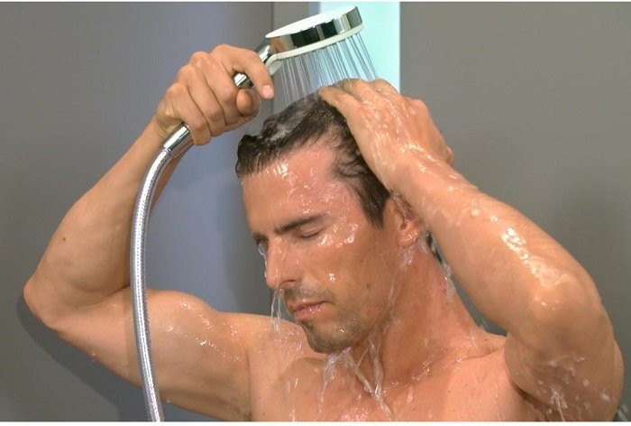 Душевая система hansgrohe Crometta E 240 1jet Showerpipe 27271000