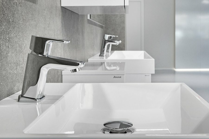 Слив для умывальника RAVAK Click-Clack X01373