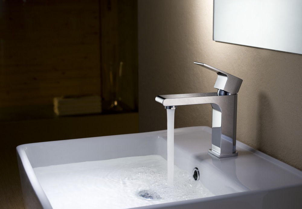 Смеситель для раковины Aquanet Лира 103 мм без донного клапана хром AQ1410CR