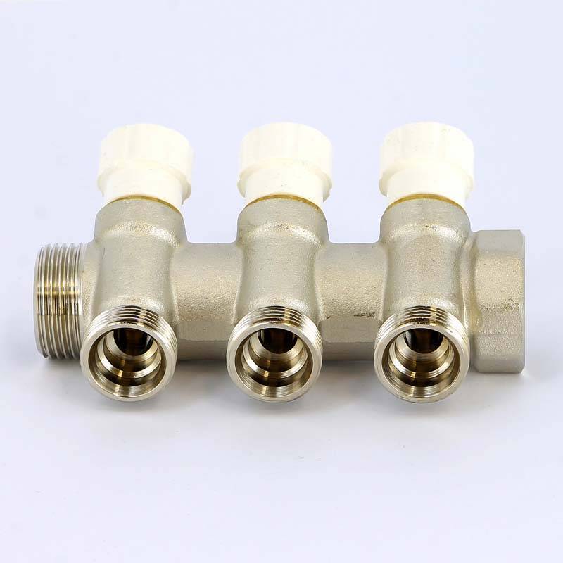 Коллектор никелированный Uni-Fitt 1 НВ 3 выхода 3/4 EK 40 мм 406N4330