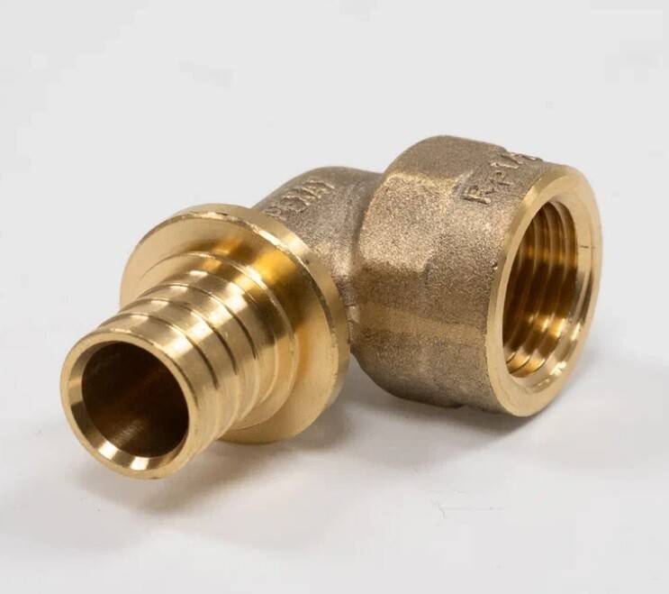 Угольник-переходник Rehau RAUTITAN MX 16-Rp 3/4 ВР латунь 11093541001