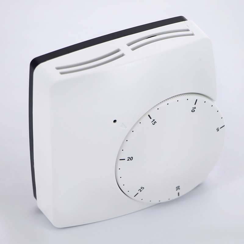 Термостат комнатный WATTS WFHT-Dual 230В 5-30°C с датчиком температуры пола 10021102