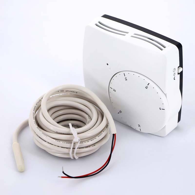 Термостат комнатный WATTS WFHT-Dual 230В 5-30°C с датчиком температуры пола 10021102