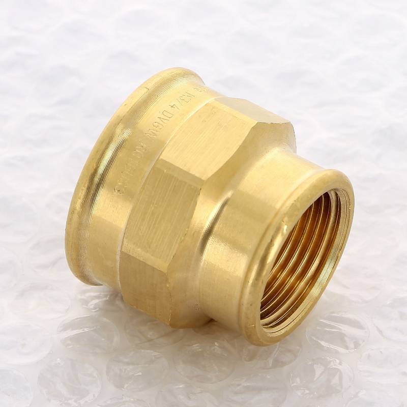 Муфта Viega Sanpress бронзовая 3/4x1 ВР-ВР 266356