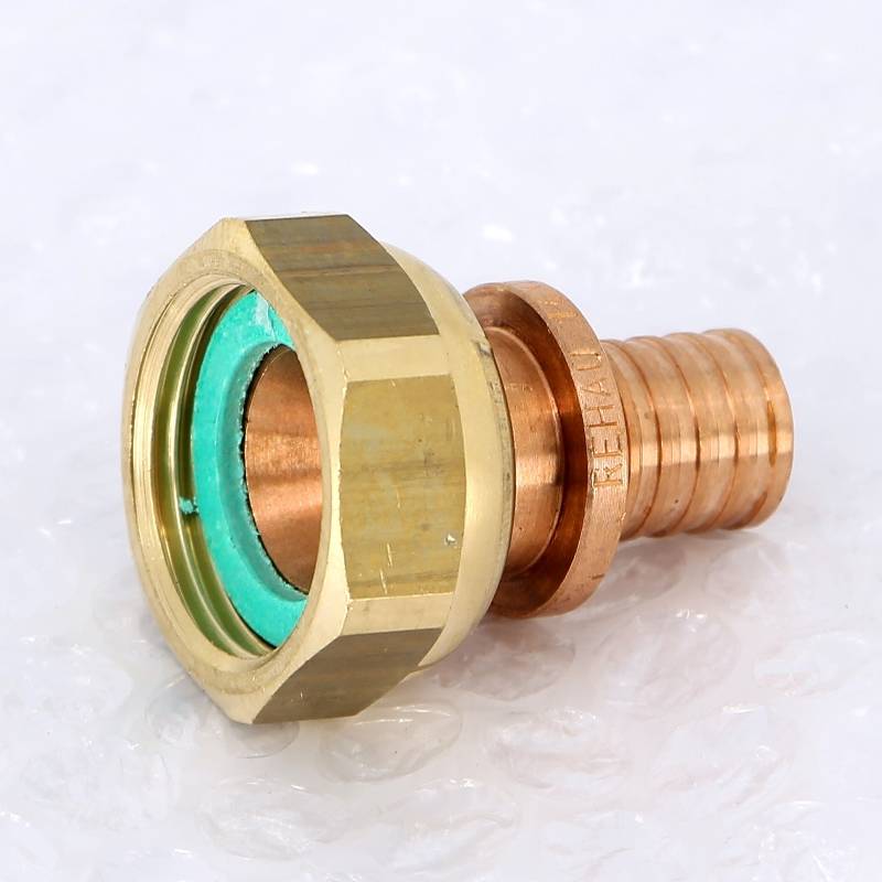 Муфта с накидной гайкой Rehau Rautitan RX 16х3/4 бронза 456336