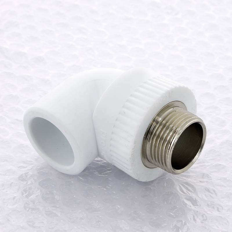 Угольник 90° Pro Aqua 32x1 наружная резьба PA27018P