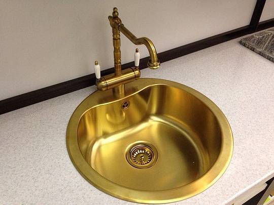 Смеситель для кухни Omoikiri Amagasaki-AB-022 с подключением фильтра античная латунь 4994292