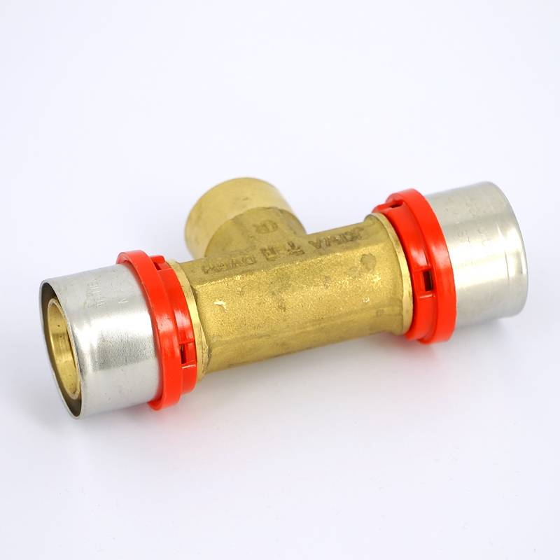 Тройник пресс Tiemme 32х1/2х32 1650142