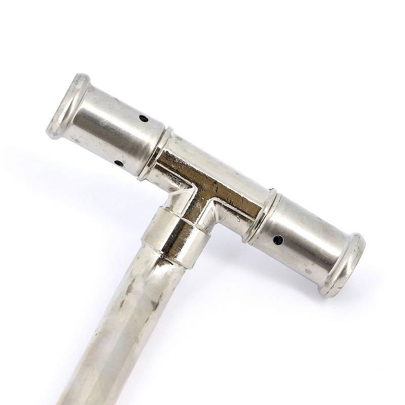 Тройник пресс Henco 22p 20х15х20 мм с трубкой 300 мм для радиатора 22P-2004