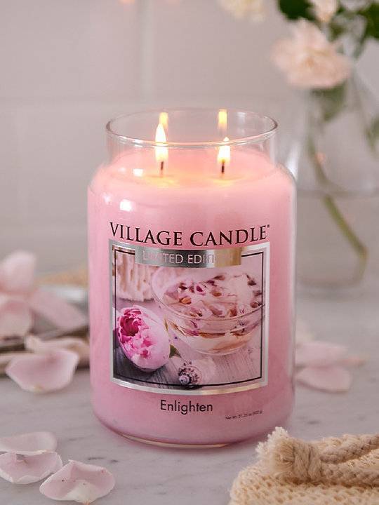 Ароматическая свеча Village Candle Enlightenment 602 г 10212
