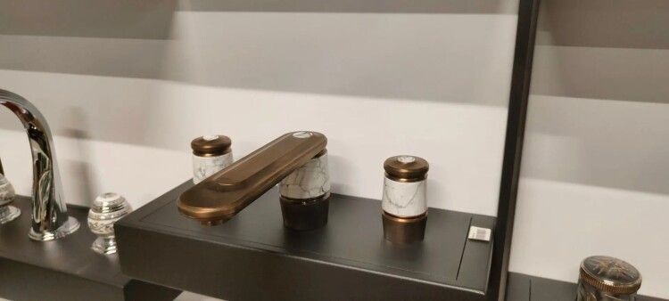 Смеситель для раковины THG Corvair Howlite на 3 отверстия Matt Umber PVD U8FH67151