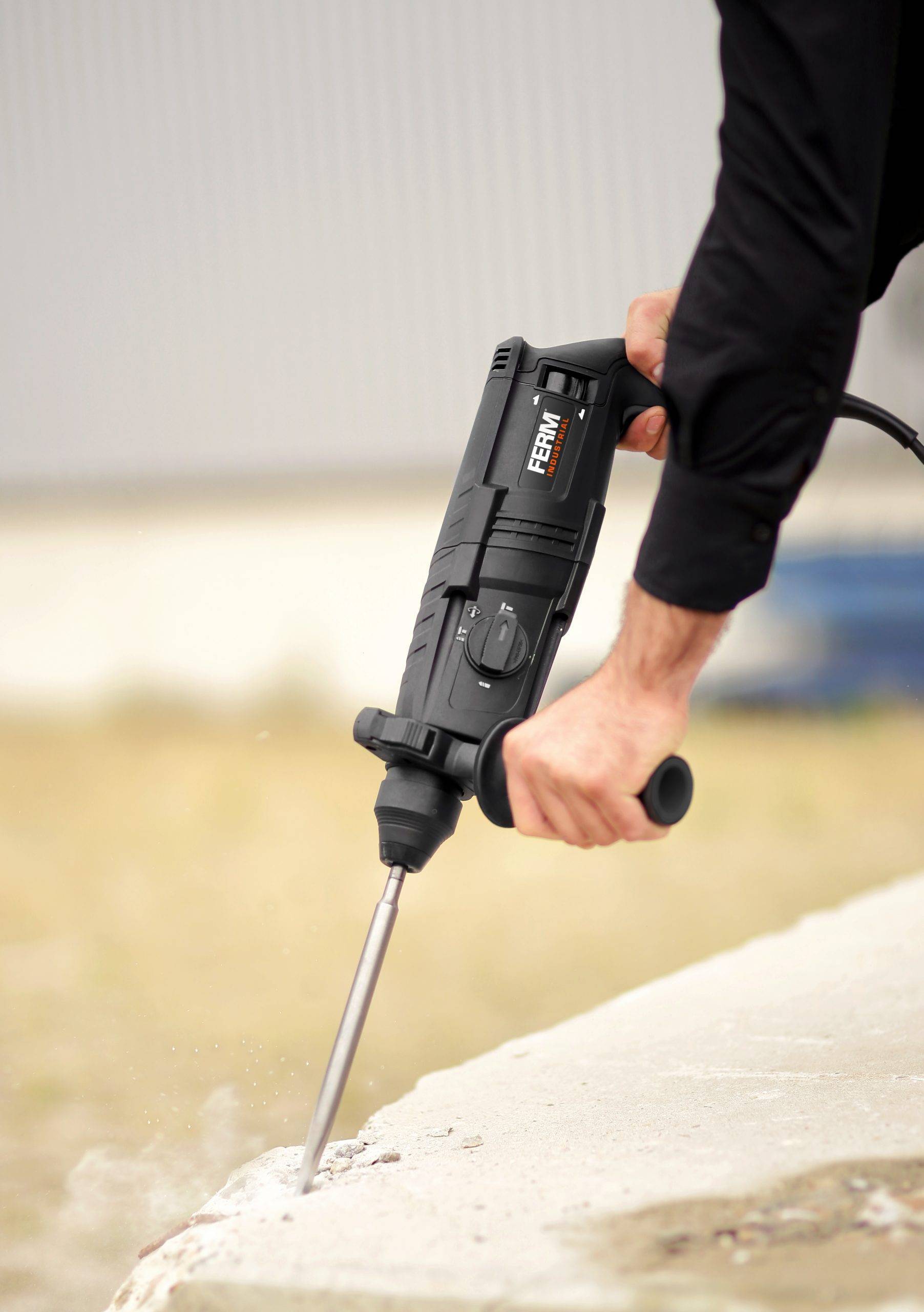 Перфоратор FERM HDM1038P 800 Вт 2.7 Дж SDS-plus HDM1038P