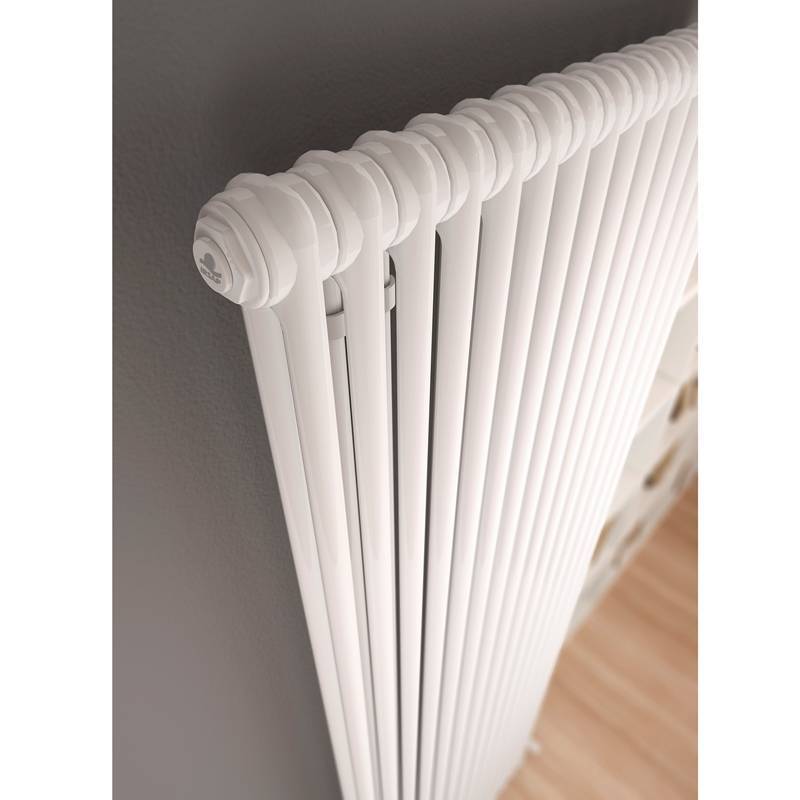 Радиатор стальной трубчатый Irsap Tesi 2 1800 мм 12 секций подключение 25 RAL 9001 RR2180012RAL9001A425N