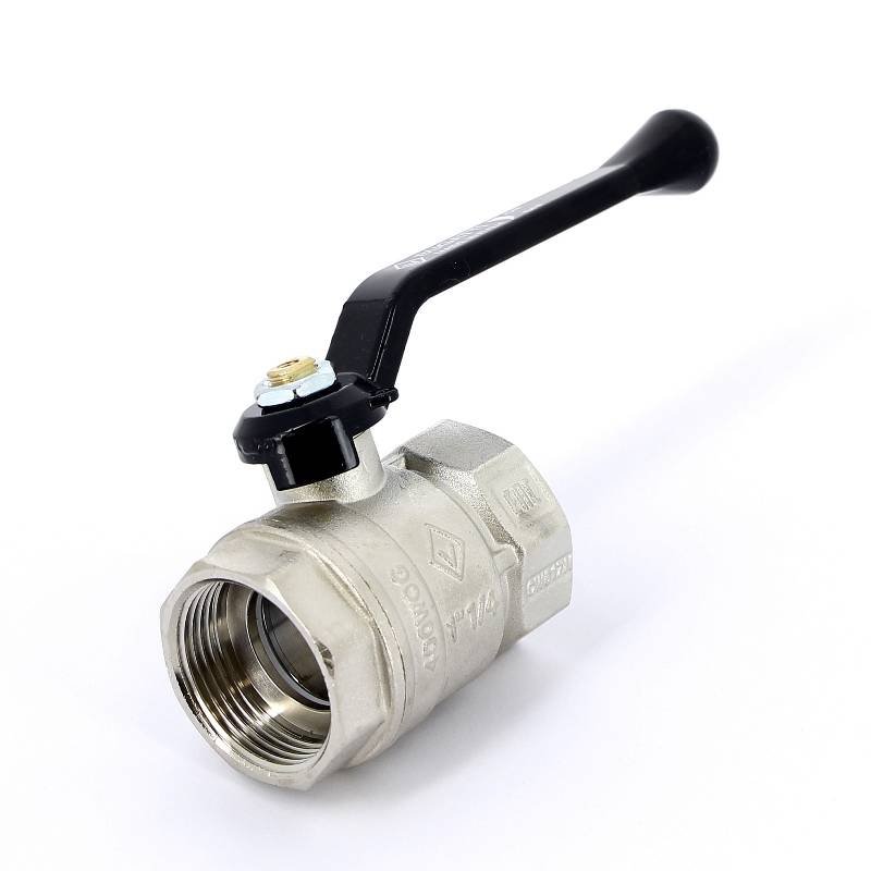 Кран шаровой Bugatti Arizona 600 ВВ 1 1/4 рычаг 06000111