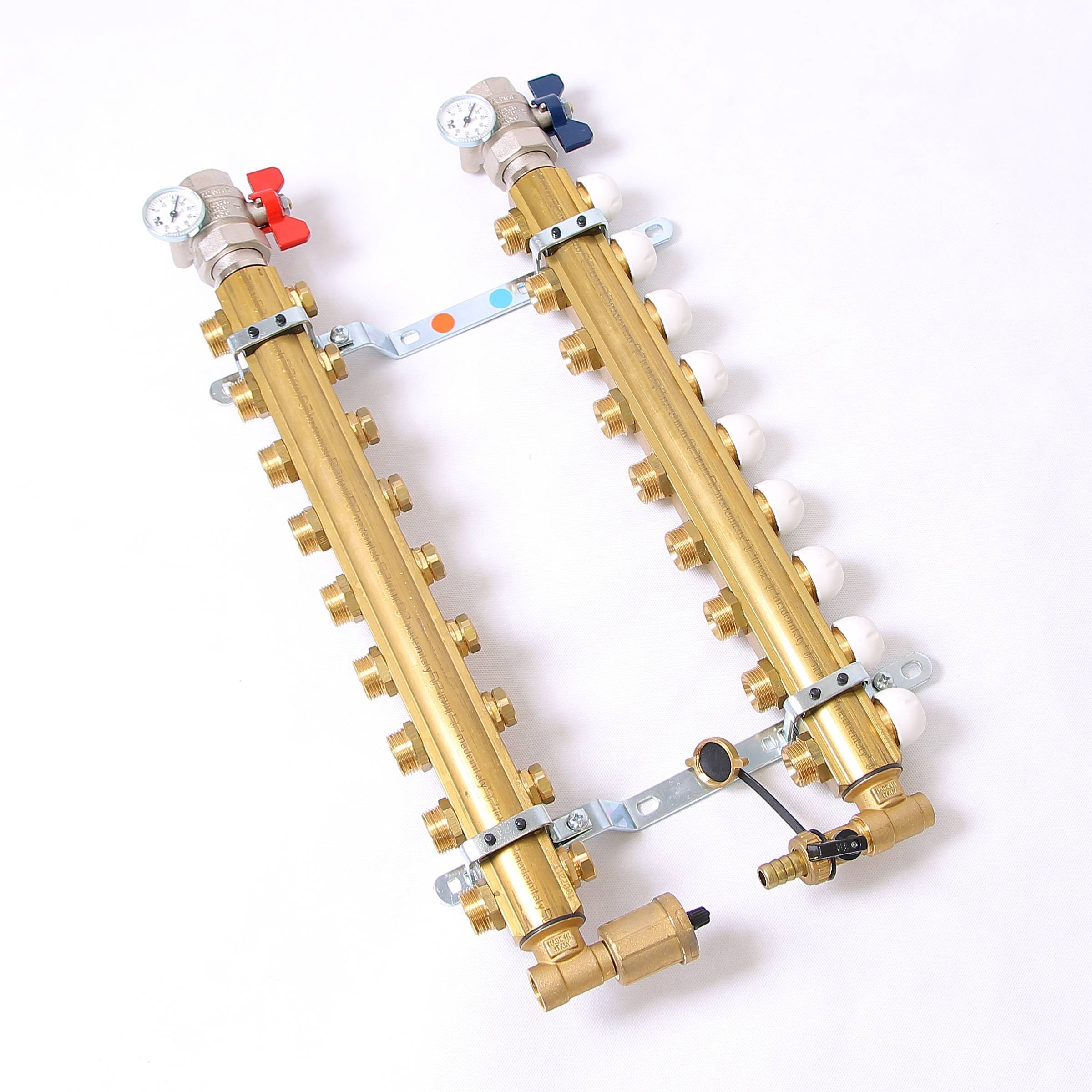 Коллекторная группа Tiemme 1x3/4 EK 9 выходов с кронштейнами и вентилями 3870042