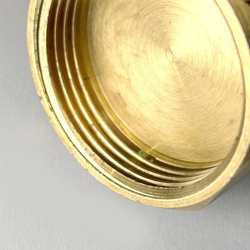 Заглушка резьбовая латунная LD DN32 1 1/4 ВР LD.65.504.32