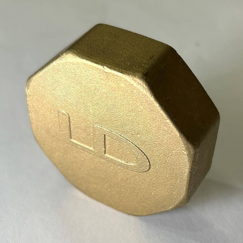 Заглушка резьбовая латунная LD DN40 1 1/2 ВР LD.65.504.40