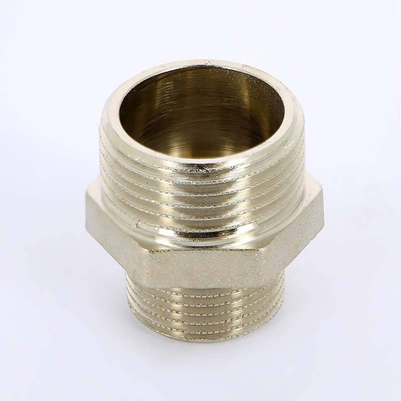 Ниппель редукционный Uni-Fitt 1x1/2 никелированный 600N4200