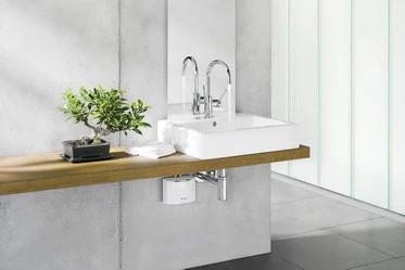 Водонагреватель электрический проточный Clage MCX 4 4.4 кВт -