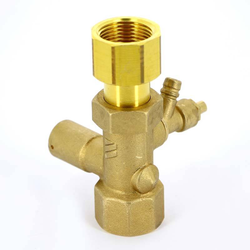 Вентиль отсечной WATTS KAV 20 3/4 В пломбируемый для расширительных баков 10017947