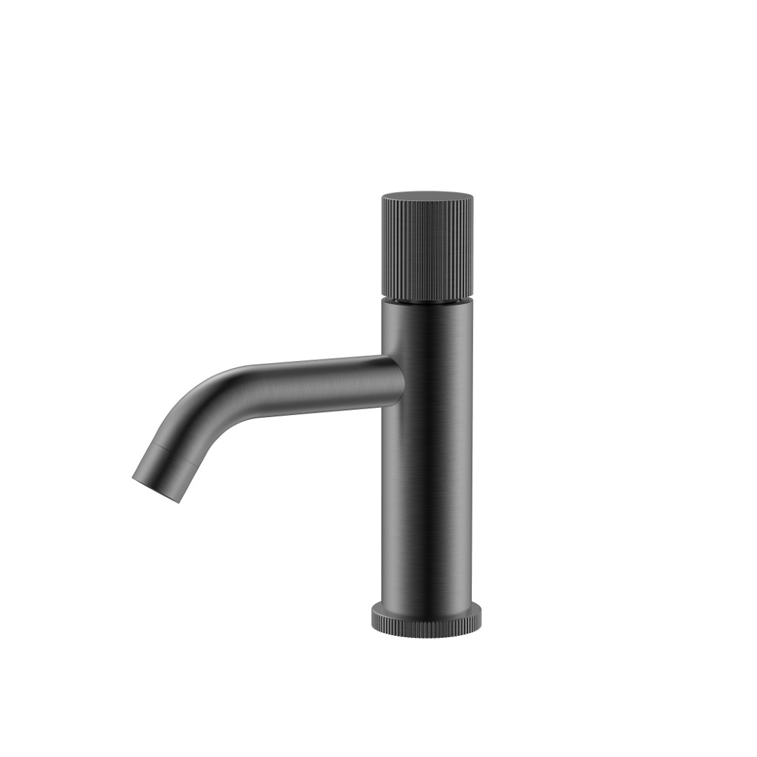 Смеситель для раковины Boheme Stick Linea на 1 отверстие длина излива 13.5 см gun metal 121-GM.3