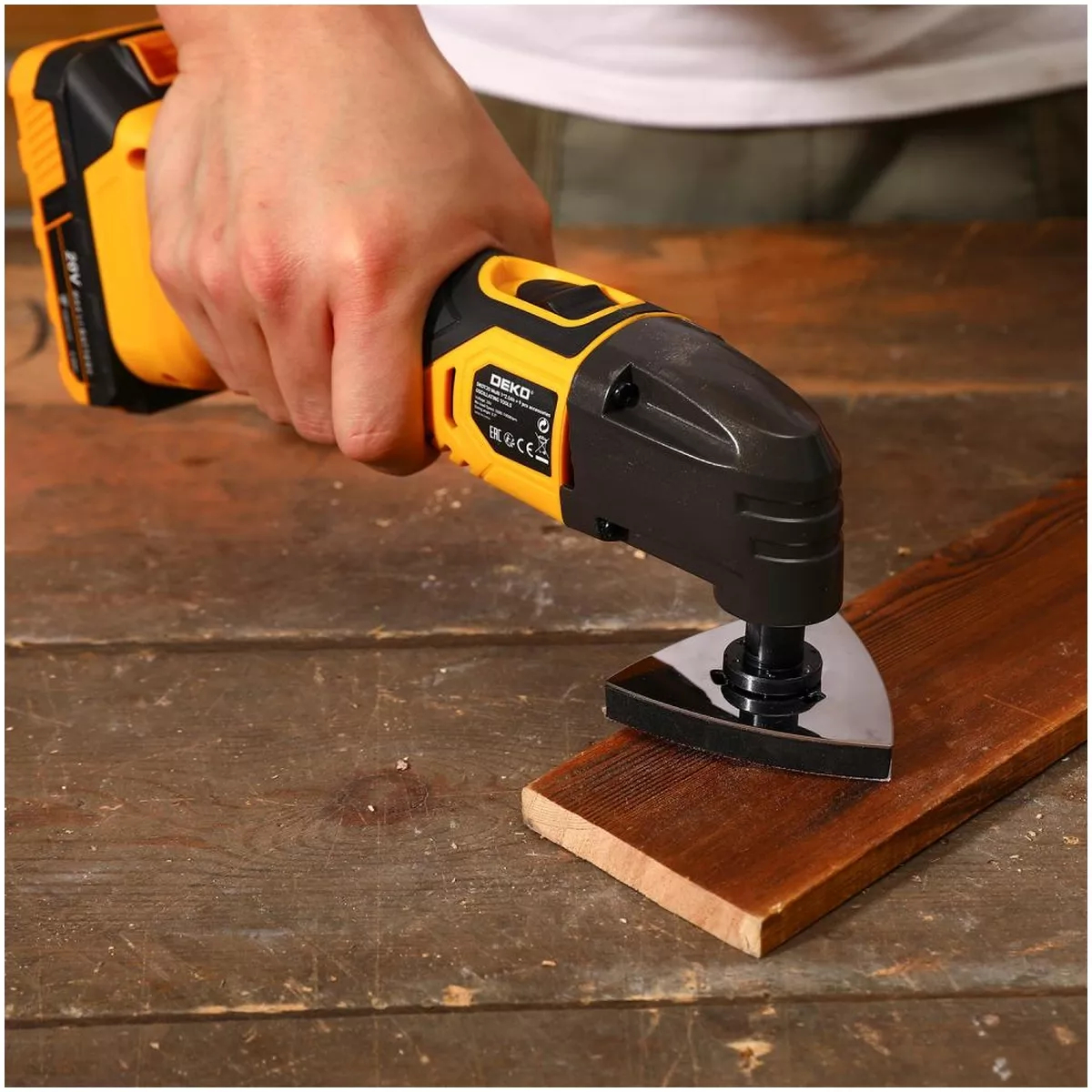 Реноватор аккумуляторный Deko DKOT20 Multi 20 В без АКБ и ЗУ 063-4114