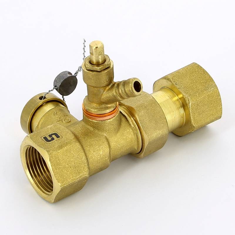 Вентиль отсечной Uni-Fitt 3/4 В пломбируемый для расширительных баков 261G3000