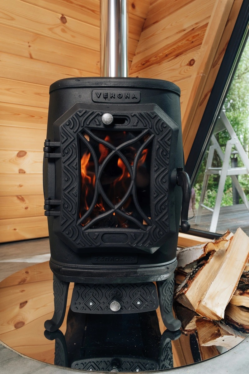 Отопительная печь-камин Теплодар Verona-200 АПО.25.000.00