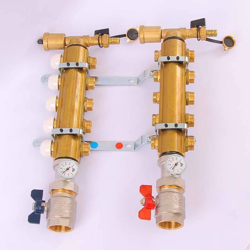 Коллекторная группа с регулировочными и термостатическими вентилями TIEMME 1 1/4x3/4 EK 5 выходов 3870133