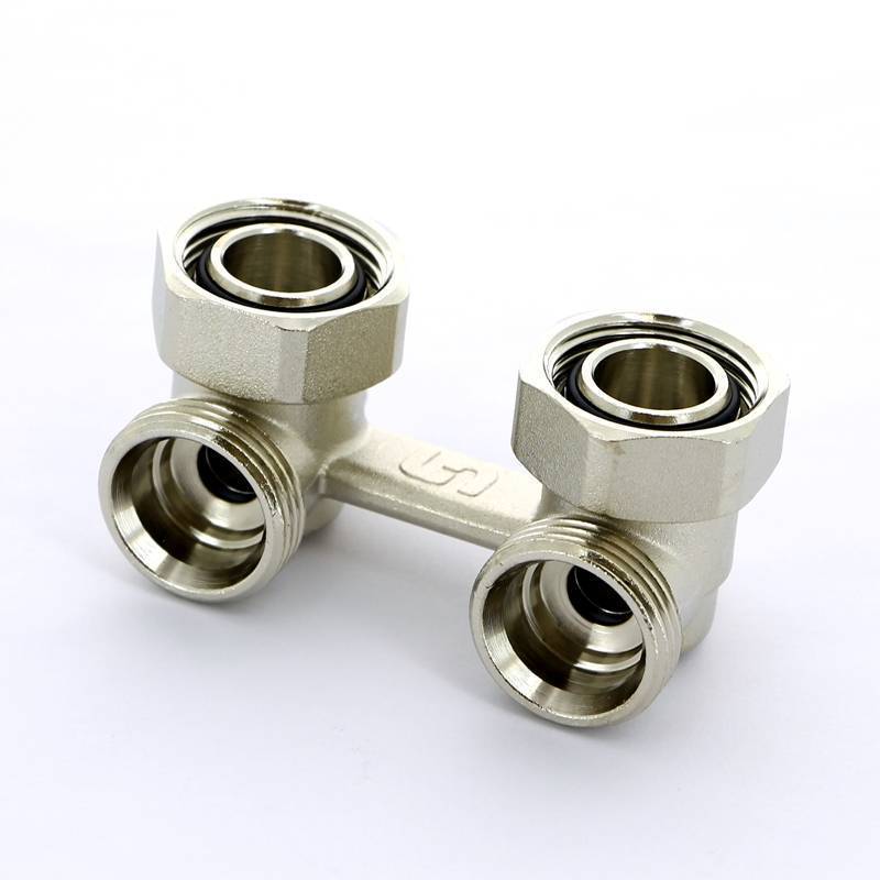 Узел радиаторный угловой Uni-Fitt для двухтрубных систем НВ 3/4 EK x 3/4 EK 193N3300