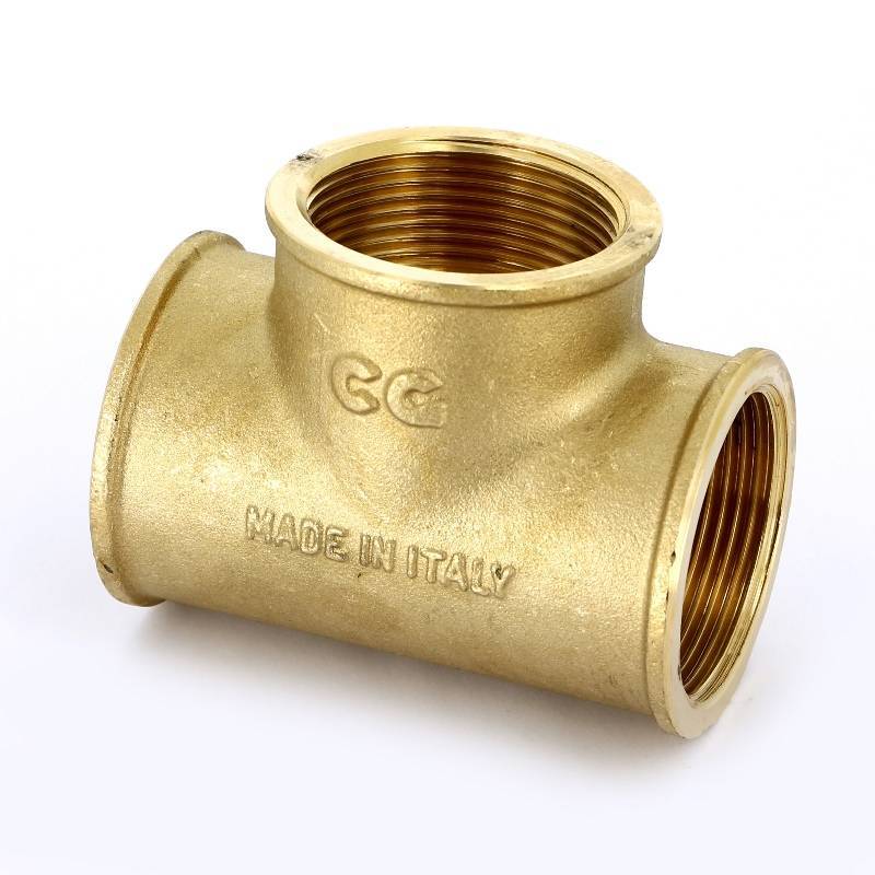 Тройник латунный Uni-Fitt 1 1/2 ВР 615G6660