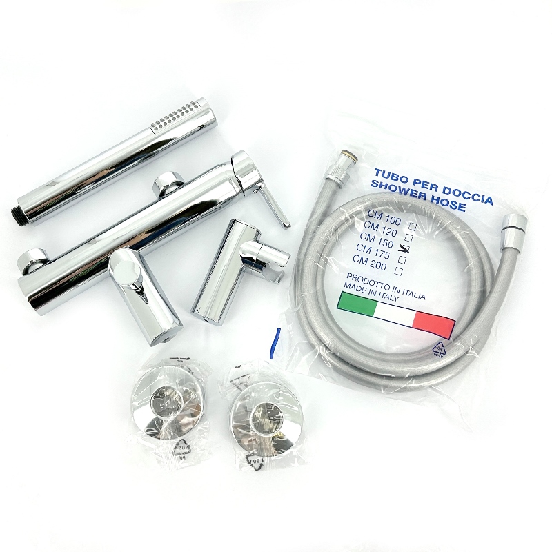 Смеситель для ванны Tiemme FLY F03 с лейкой, держателем и шлангом, хром